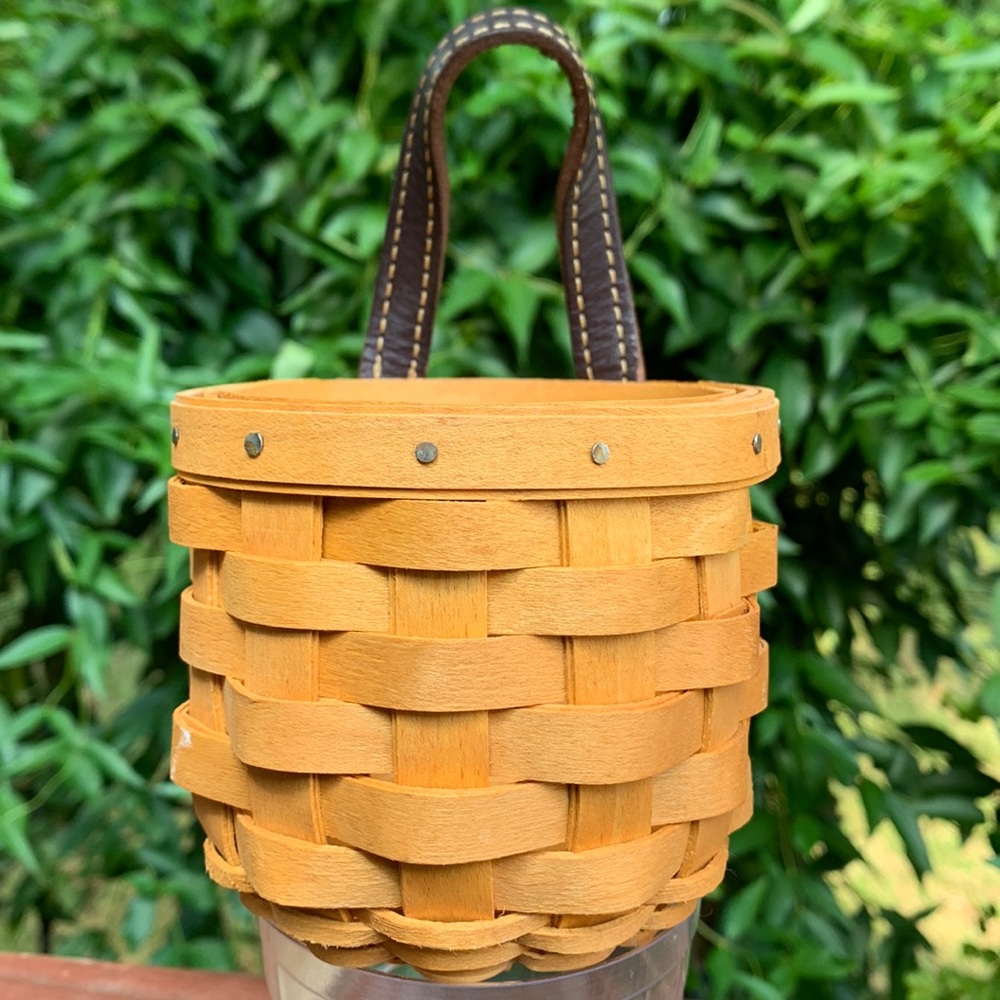 Longaberger 2002 XS Gatehouse Basket, 3” x 3 1/2”